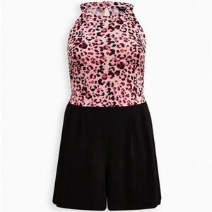 NWT!! TORRID pink loepard print Goddess romper, 1X.(14-16)